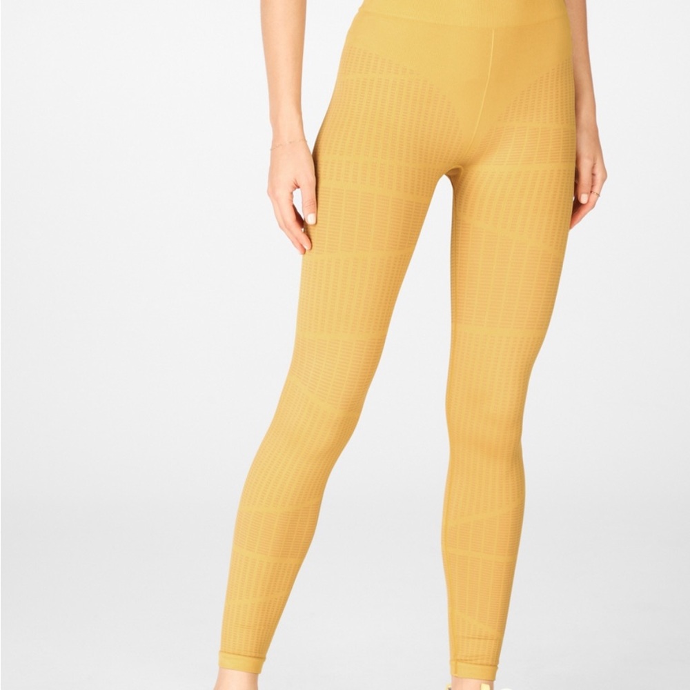Fabletics High-Waisted Seamless Jacquard Legging